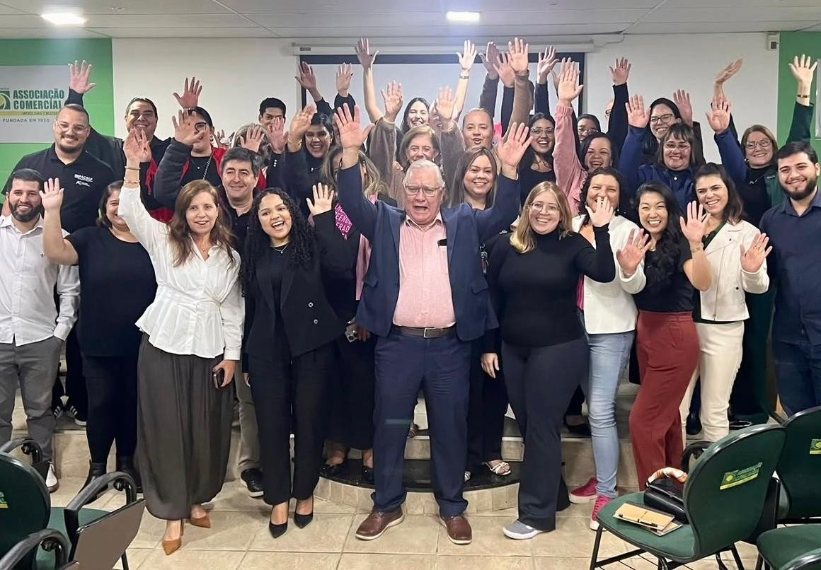 Lideranças empresariais e autoridades participam de caravana na ACMC sobre fortalecimento dos negócios